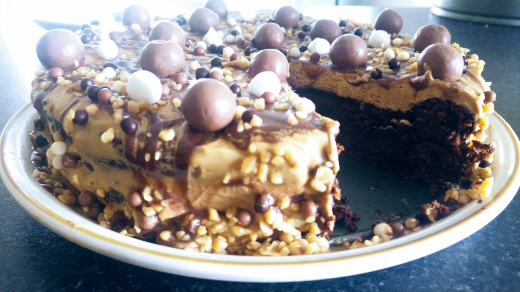 A look into the coffee and Nutella cake with one slice taken out