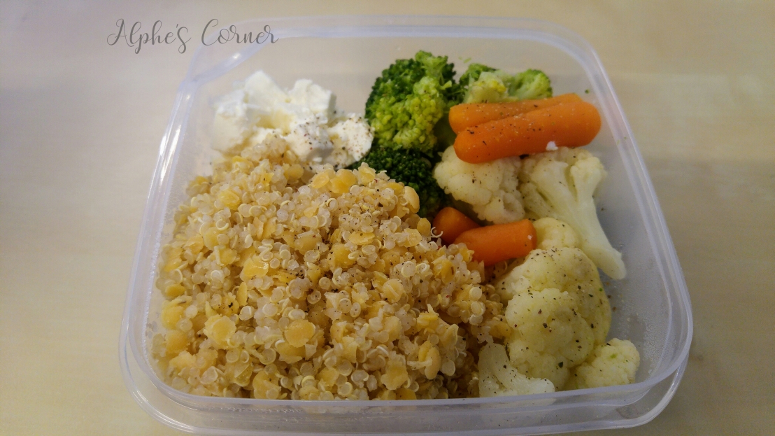 Healthy lunchbox - quinoa and vegetables