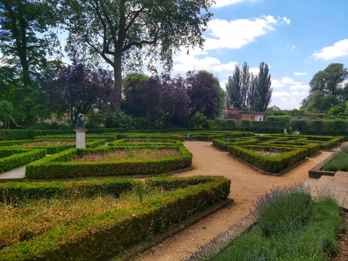 Holland Park Dutch Garden