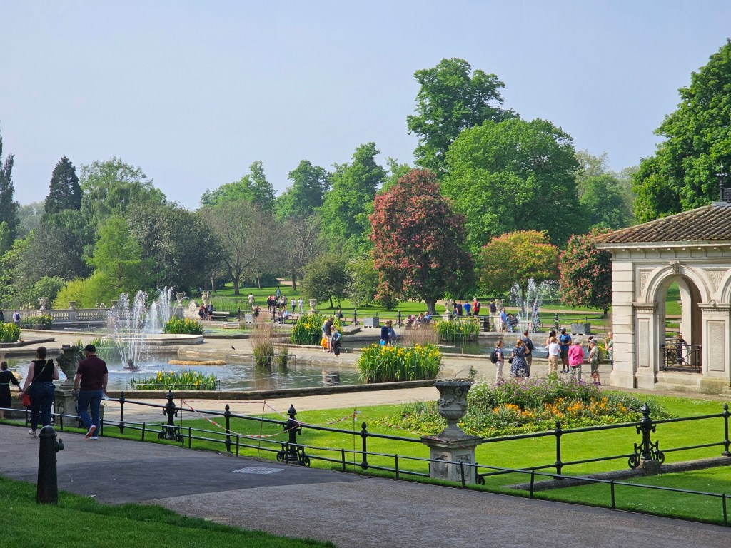 Italian Gardens, Kensington, London