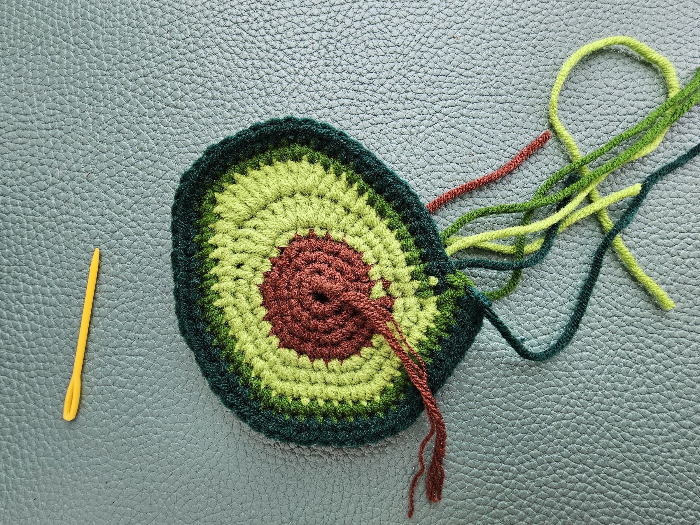 Learning To Crochet – Avocado Coasters – DIY Craft Kit – Alphe's