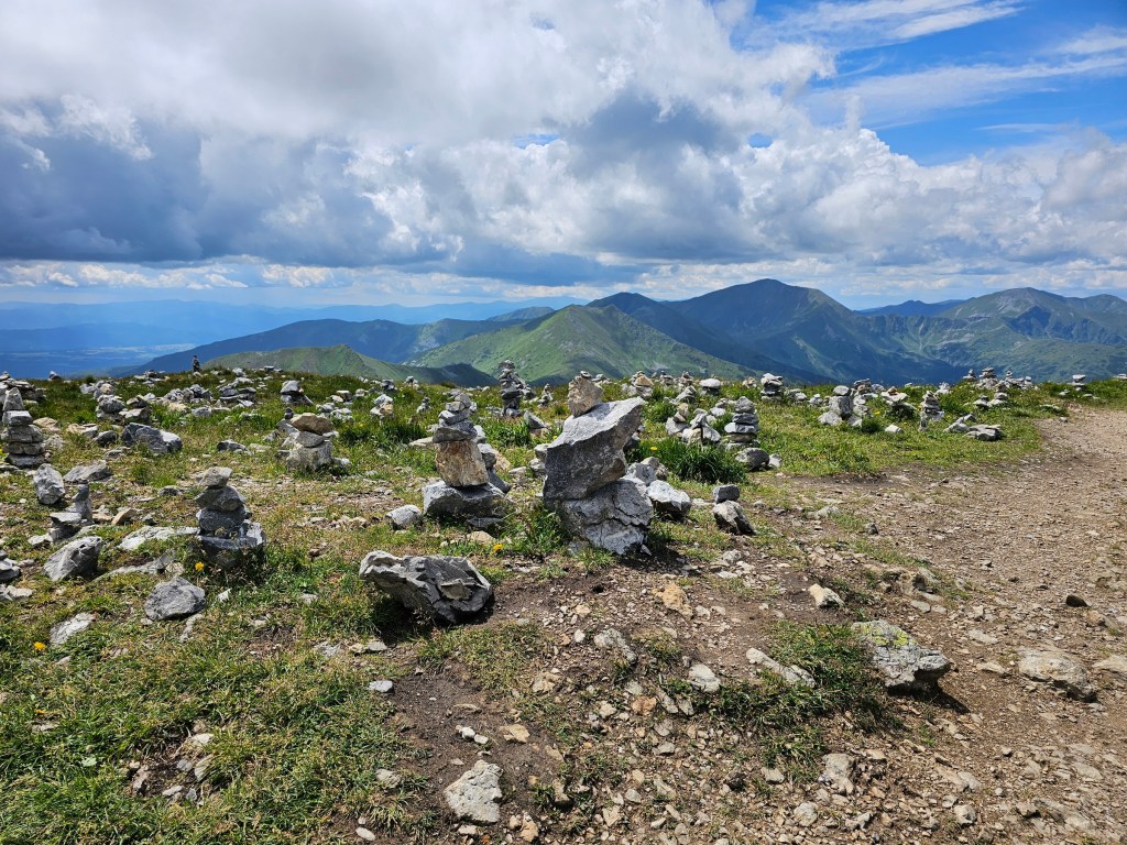 Stone structures on top of Krzesanica