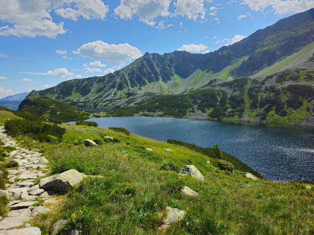 Two lakes surrounded by mountains in Dolina 5 Stawow