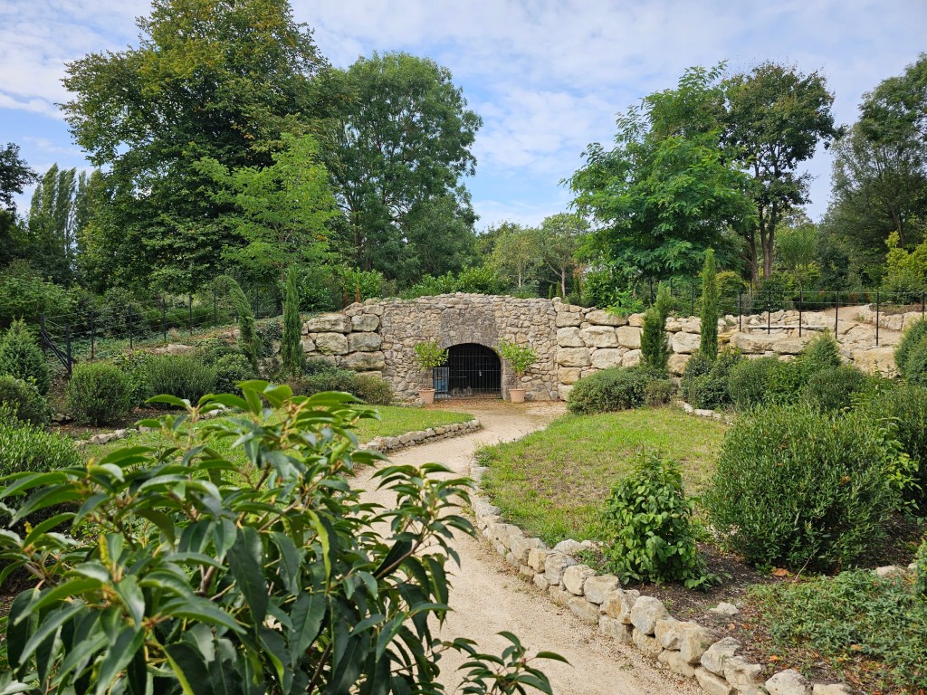 A grotto in the garden of Marble Hill