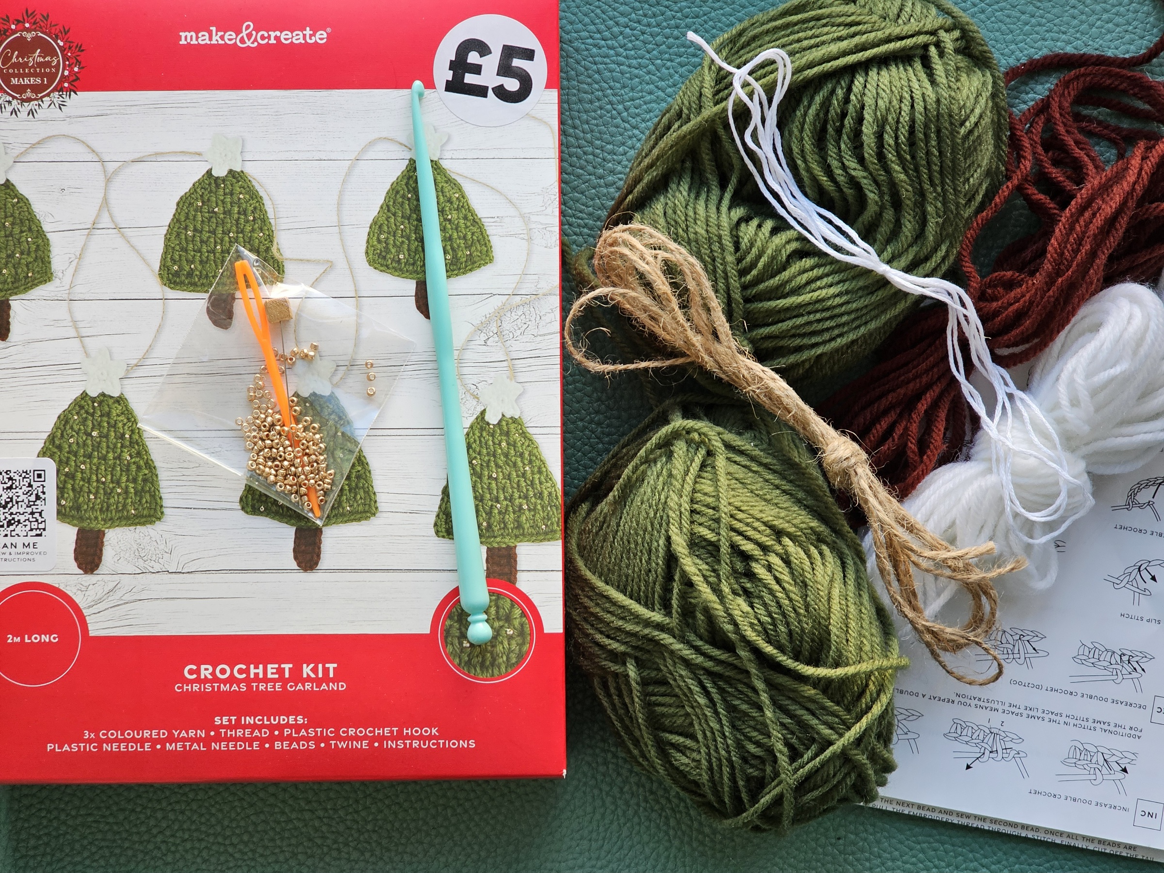 DIY Crochet Set – Christmas Tree Garland – Free Pattern – Christmas ...