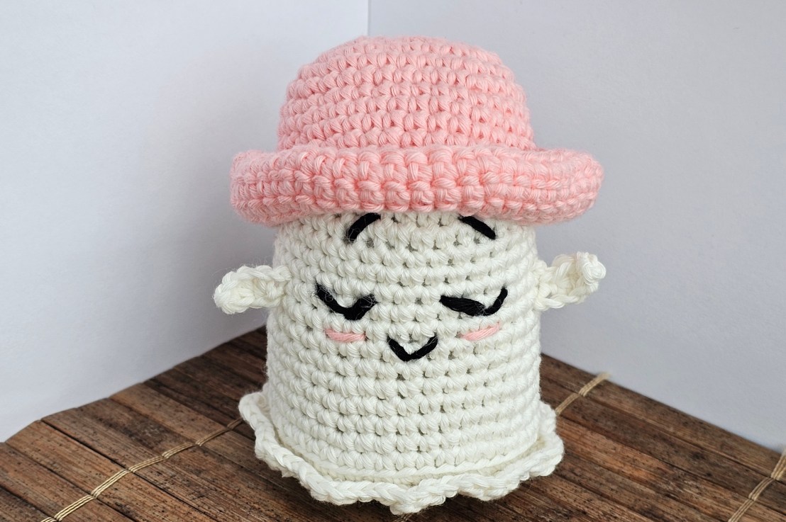 DIY Crochet Set – Ghost With A Hat – Halloween Crafts – Learning To&nbsp;Crochet