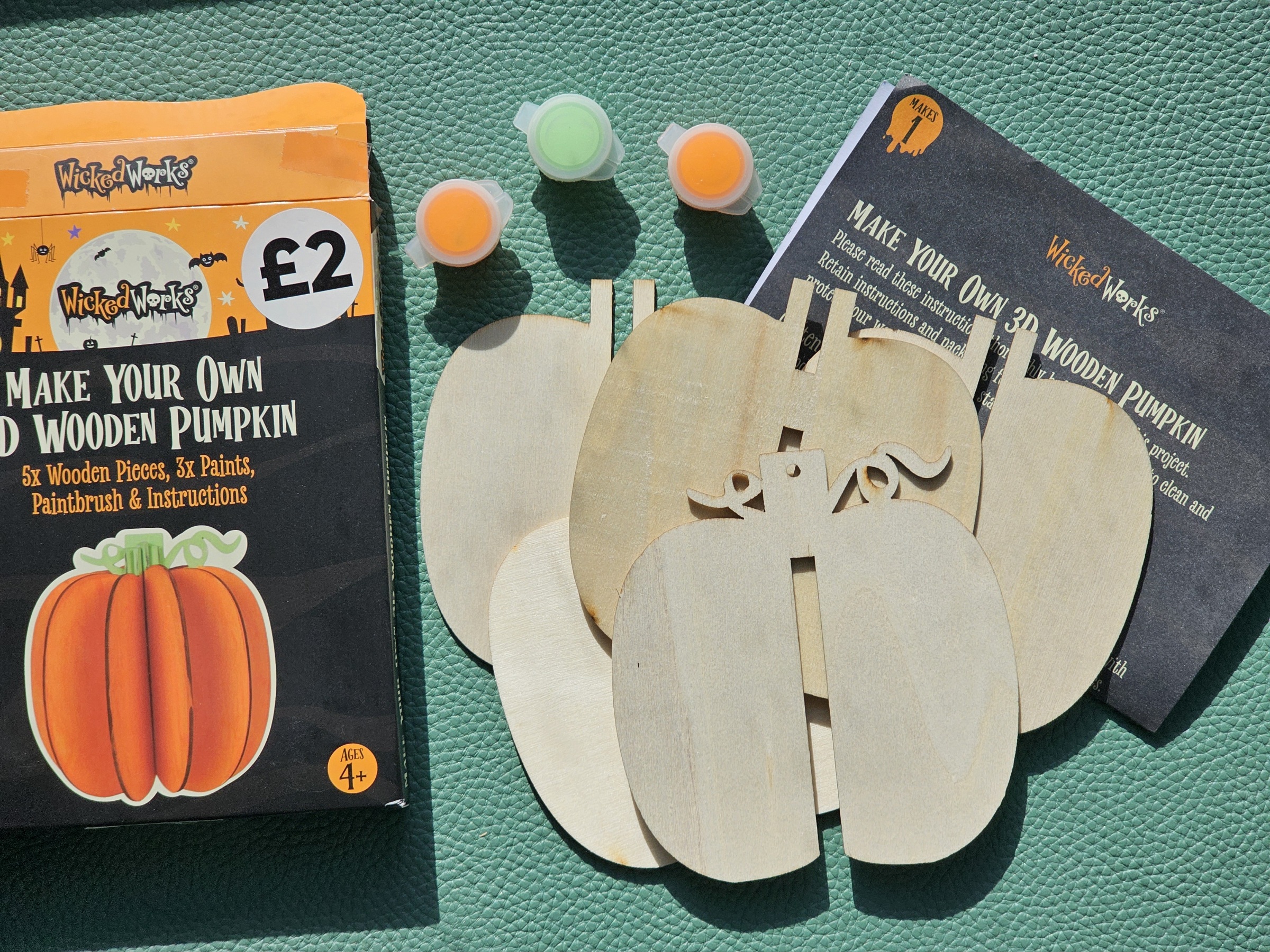 Wooden DIY Halloween Craft Sets – Pumpkin, Haunted House – Alphe's