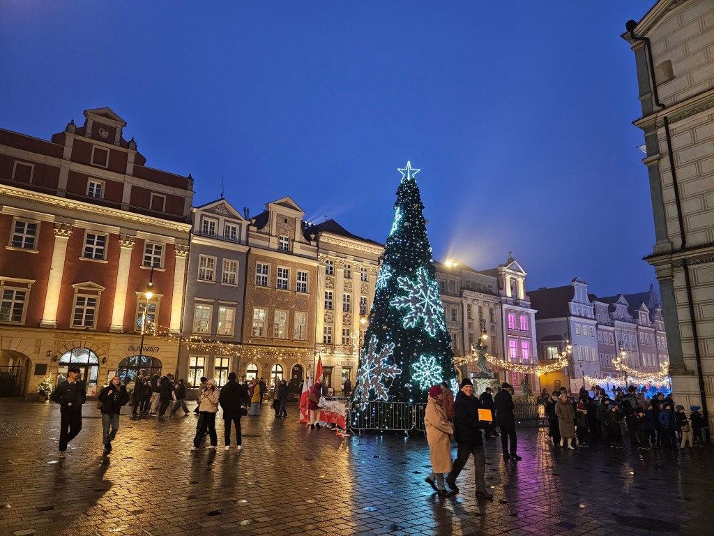 Christmas market in Poznan by night
