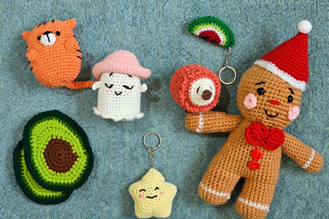 A Year Of Learning To Crochet – My First Projects – Coasters, Toys,&nbsp;Ornaments