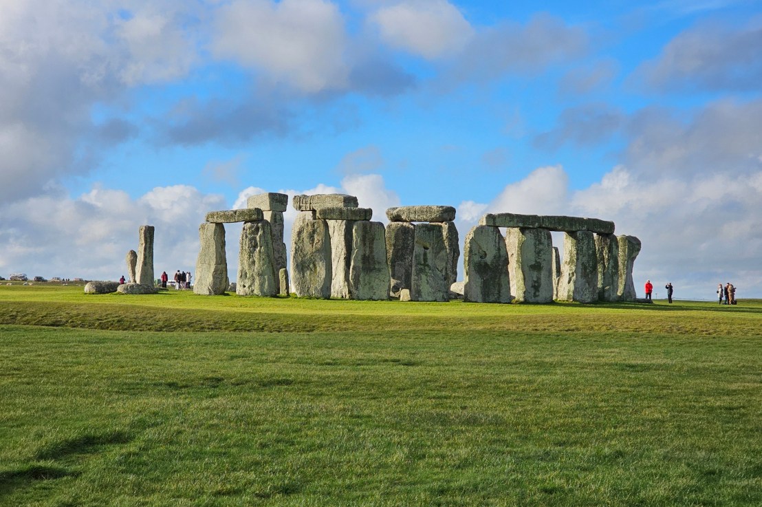 Visiting Stonehenge, England – Day Trip With Public Transport – Stonehenge Tour Review Plus Old&nbsp;Sarum