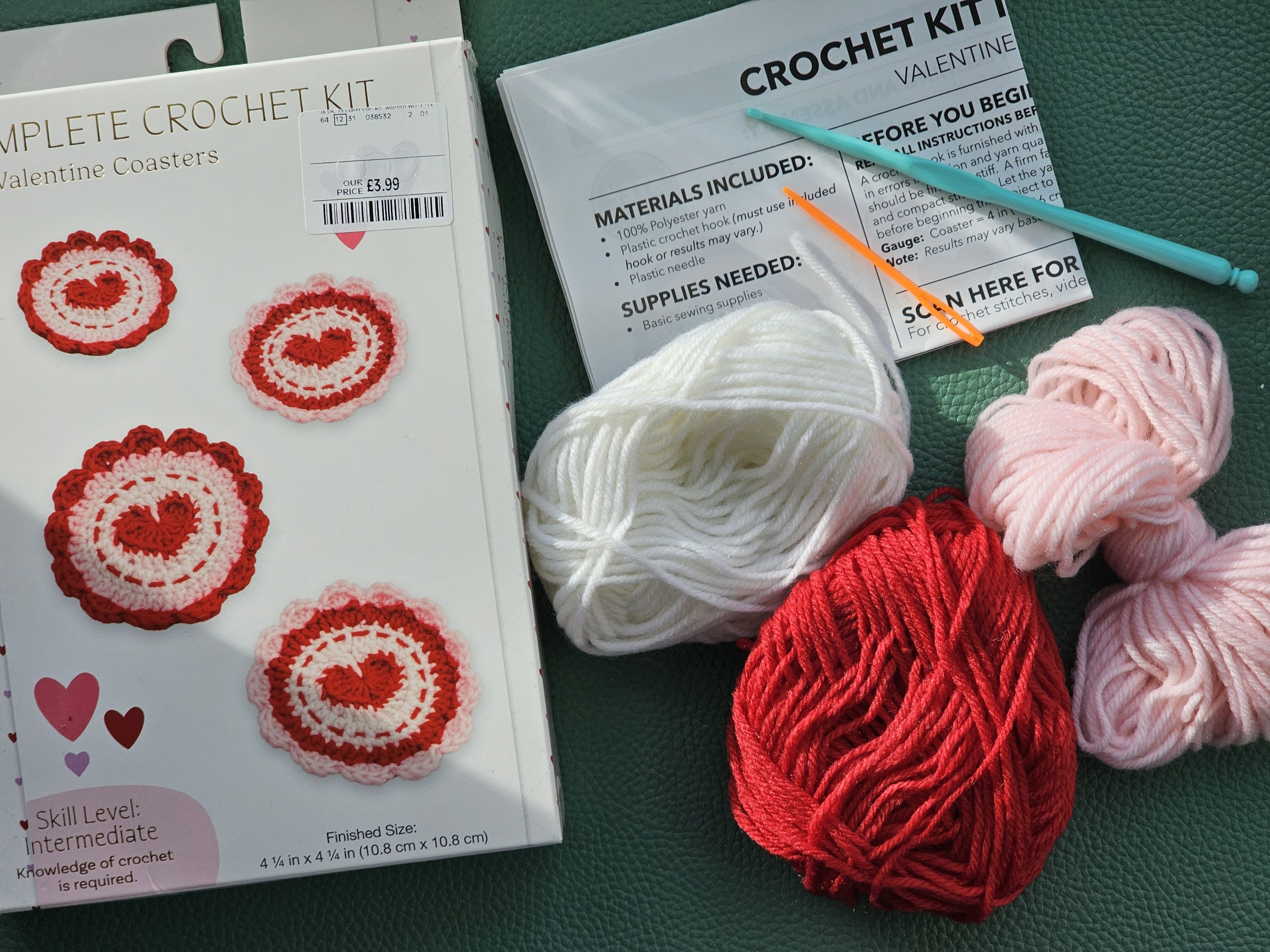 DIY Heart Coasters Set – Learning To Crochet – Valentine's Day