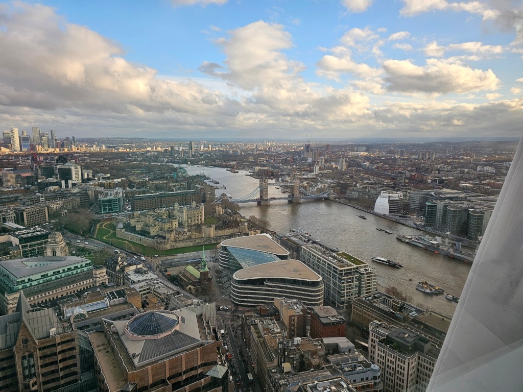 Panoramic views from Sky Garden, London