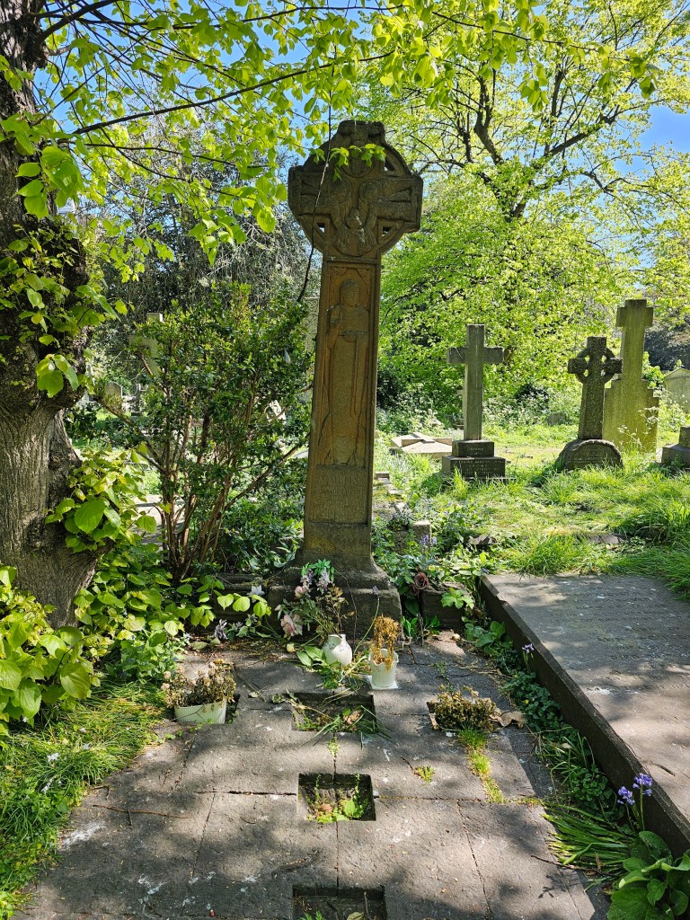 Emmeline Pankhurst grave in Brompton Cemetery, London