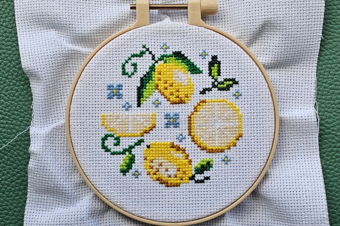 DIY Mini Cross Stitch Set –&nbsp;Lemons