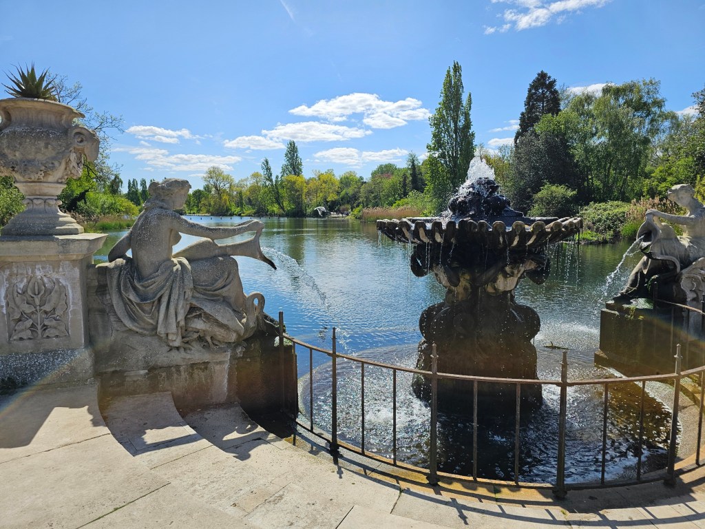 Italian Gardens section of Kensington Gardens in London, in the spring