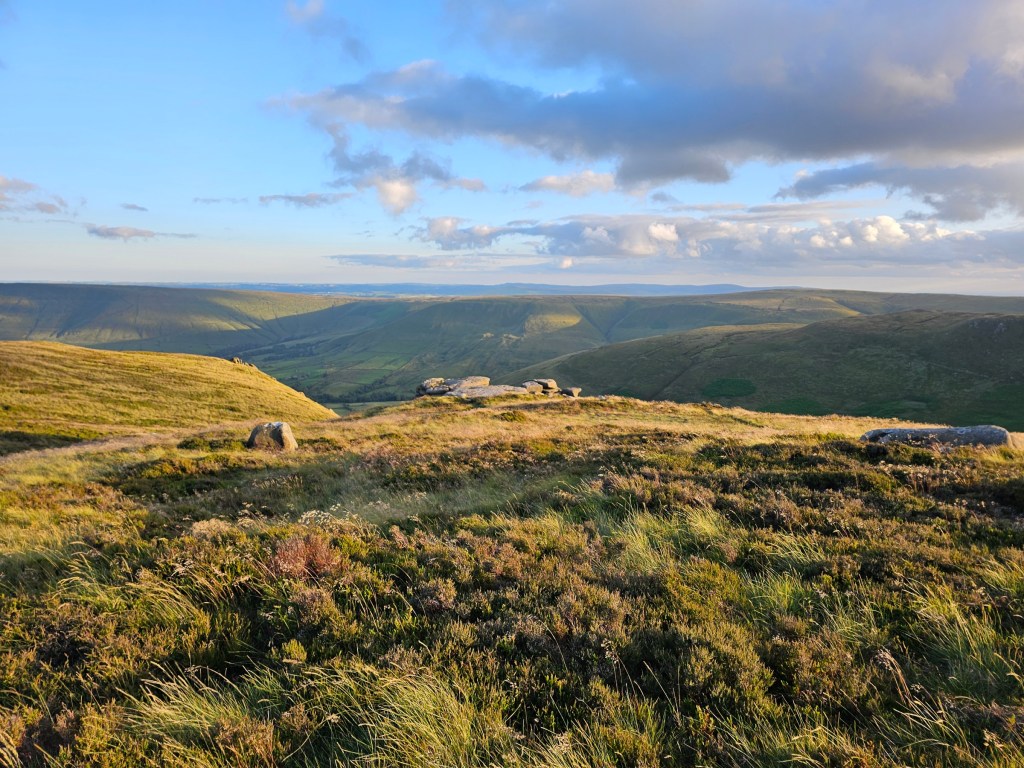 Woolpacks rock formations near Grindslow Knoll in Edale, Peak District