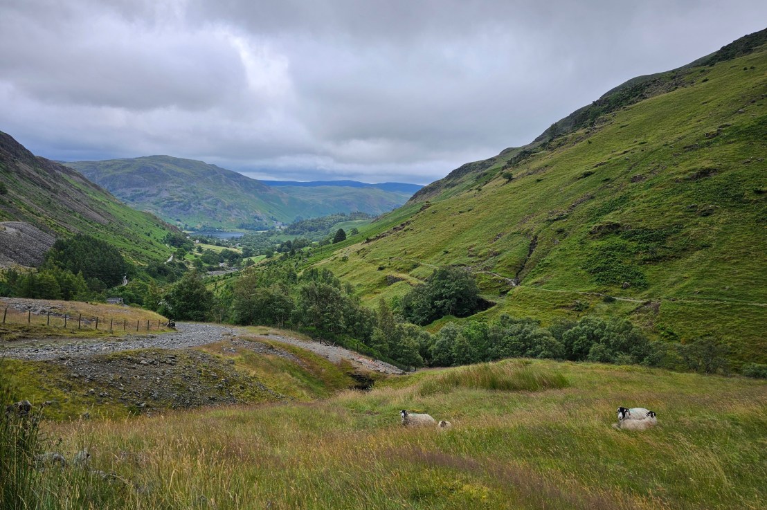 Helvellyn Hike In Extreme Weather – Route From Glenridding Avoiding The Edges – Lake District Hike