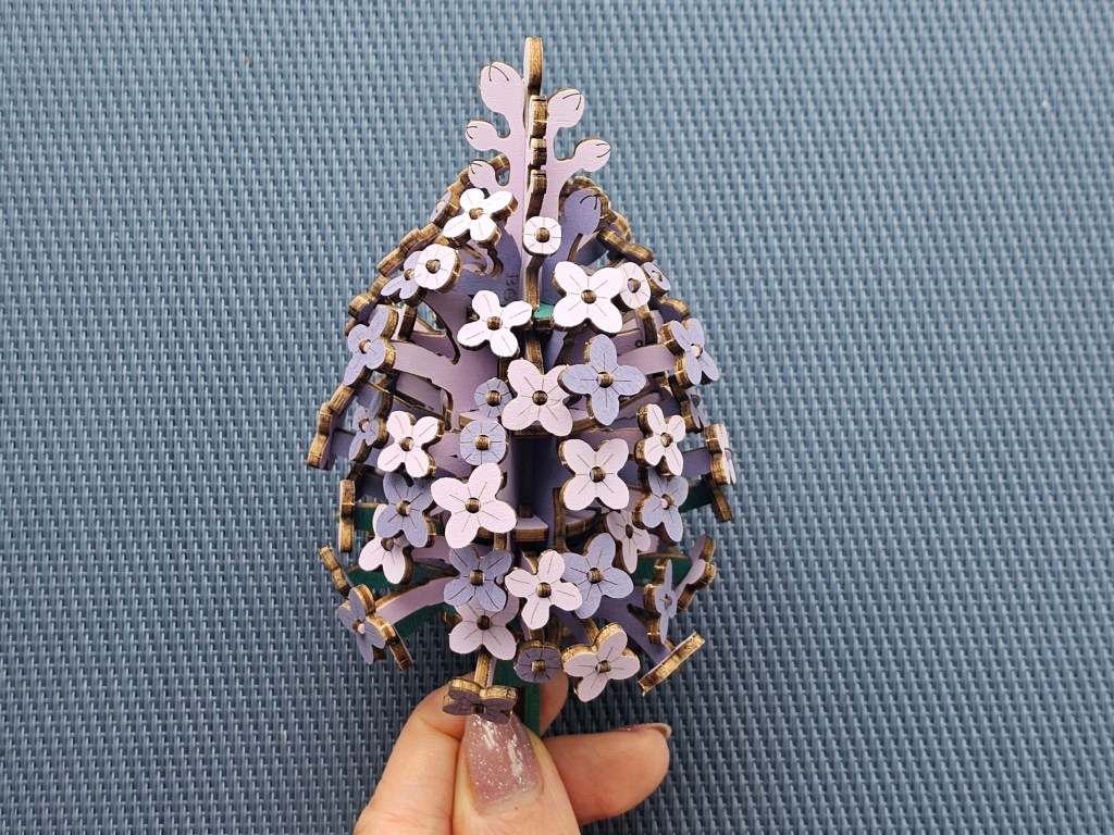 Finished main part of a wooden lilac flower