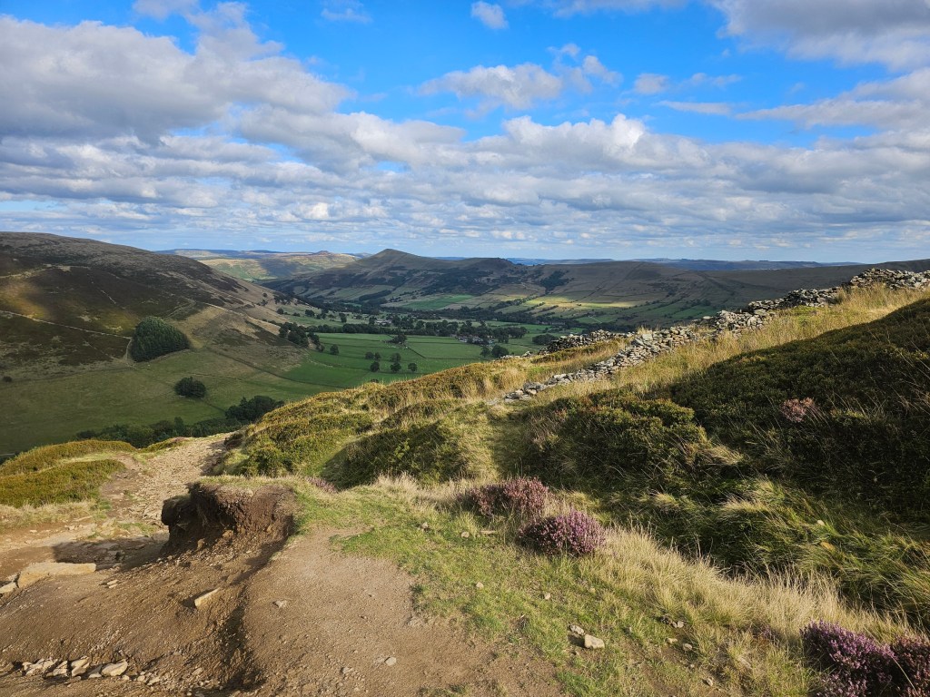 Panorama from the path from Edale to Grindslow Knoll